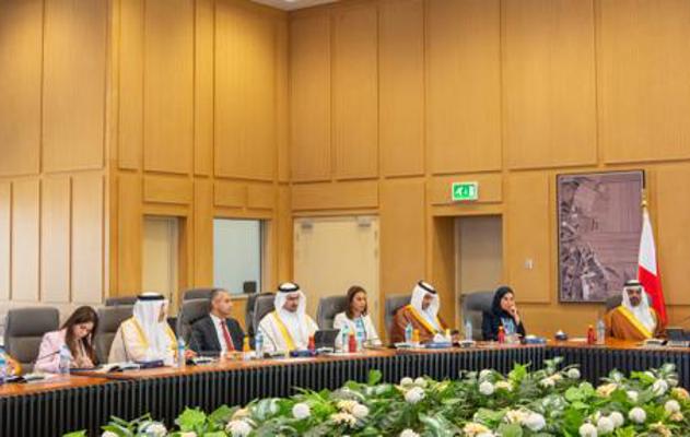 معالي وزير المالية والاقتصاد الوطني يلتقي الرئيس التنفيذي للهيئة العامة للاستثمار والمناطق الحرة بجمهورية مصر العربية