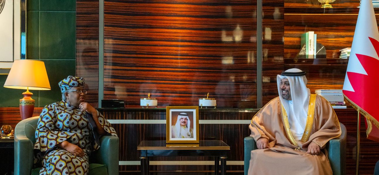 خلال لقاء معاليه المدير العام لمنظمة التجارة العالمية.. معالي وزير المالية والاقتصاد الوطني: مملكة البحرين حريصة على مواصلة تعزيز أوجه التعاون مع منظمة التجارة العالمية