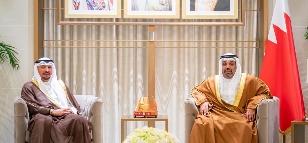 معالي وزير المالية والاقتصاد الوطني يستقبل سفير دولة الكويت لدى مملكة البحرين بمناسبة تعيينه سفيراً لبلاده لدى المملكة