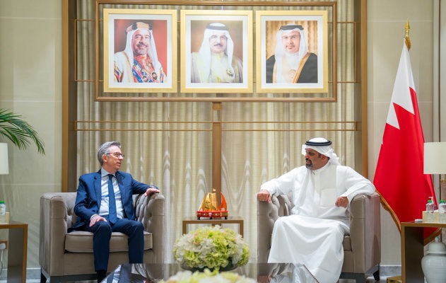 معالي وزير المالية والاقتصاد الوطني يستقبل سفير الجمهورية الفرنسيّة لدى مملكة البحرين