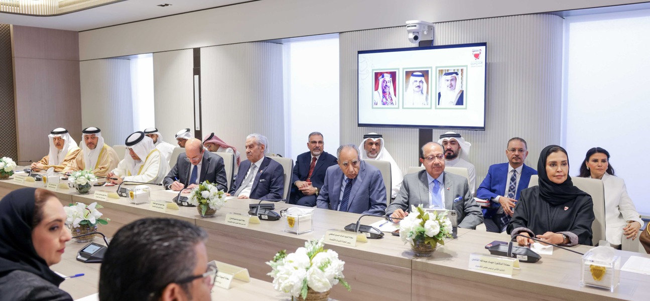 السلطتان التنفيذية والتشريعية تستعرضان مزايا حساب المواطن الذي سيشتمل على برامج الدعم مع إضافة دعم الوقود والكهرباء والماء بشكل نقدي ومباشر