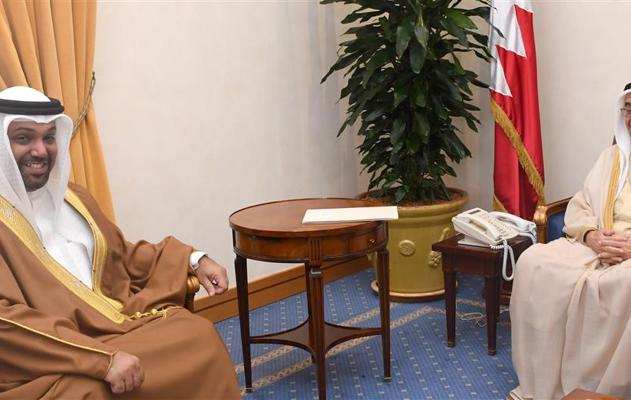 سمو الشيخ محمد بن مبارك آل خليفة يستقبل وزير المالية والاقتصاد الوطني