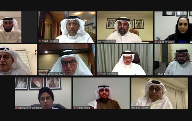 لدى لقائه رؤساء تحرير الصحف المحلية عن بعد  معالي وزير المالية والاقتصاد الوطني: المواطن هو محور الخطط والبرامج والمبادرات التنموية ومصلحته دائماً في المقام الأول  معالي وزير المالية والاقتصاد الوطني: