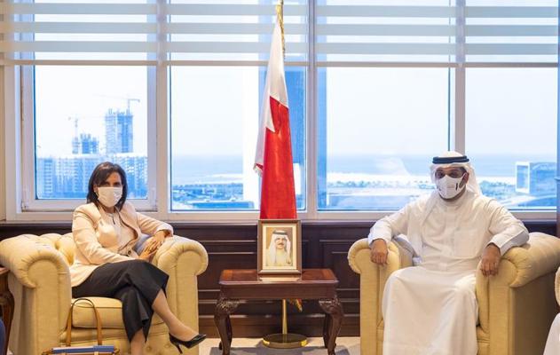 لدى اجتماع معاليه مع المديرة الإقليمية للدول العربية بمكتب المنسق المقيم لأنشطة الأمم المتحدة .. معالي وزير المالية والاقتصاد الوطني: مملكة البحرين تحرص على تعزيز التعاون مع الأمم المتحدة بما يدعم مسا