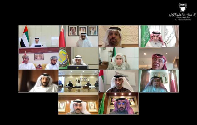 خلال انعقاد الاجتماع المشترك بين لجنة التعاون المالي والاقتصادي ولجنة التعاون التجاري بدول مجلس التعاون.. أصحاب المعالي والسعادة يبحثون التقرير النهائي للحالة الفنية لمفاوضات اتفاقية التجارة الحرة بين