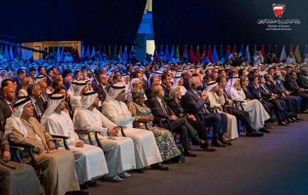 معالي وزير المالية والاقتصاد الوطني: الحكومة حريصة على مواصلة تطوير الأداء وفق أفضل الممارسات والمعايير الدولية بما يحقق الأهداف المنشودة