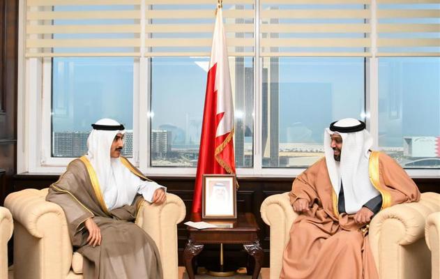 لدى استقباله سفير دولة الكويت الشقيقة وزير المالية والاقتصاد الوطني: متانة علاقات التعاون بين البلدين الشقيقين أسهمت في تطورونمو العلاقات الاقتصادية والمالية