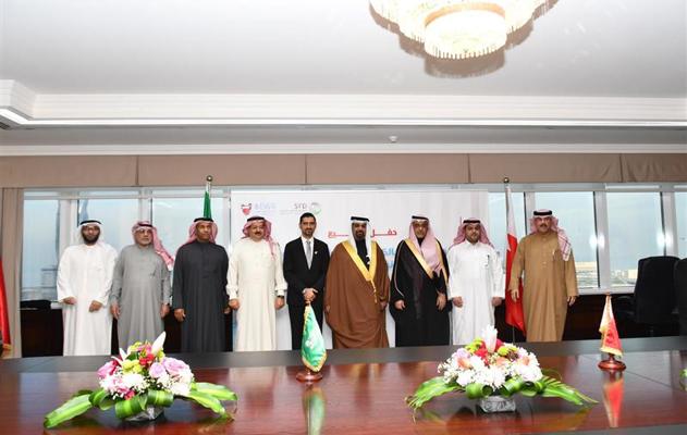 التوقيع على خمسة عقود ضمن المرحلة الثانية لتزويد المشاريع الاسكانية والاستراتيجية بالكهرباء