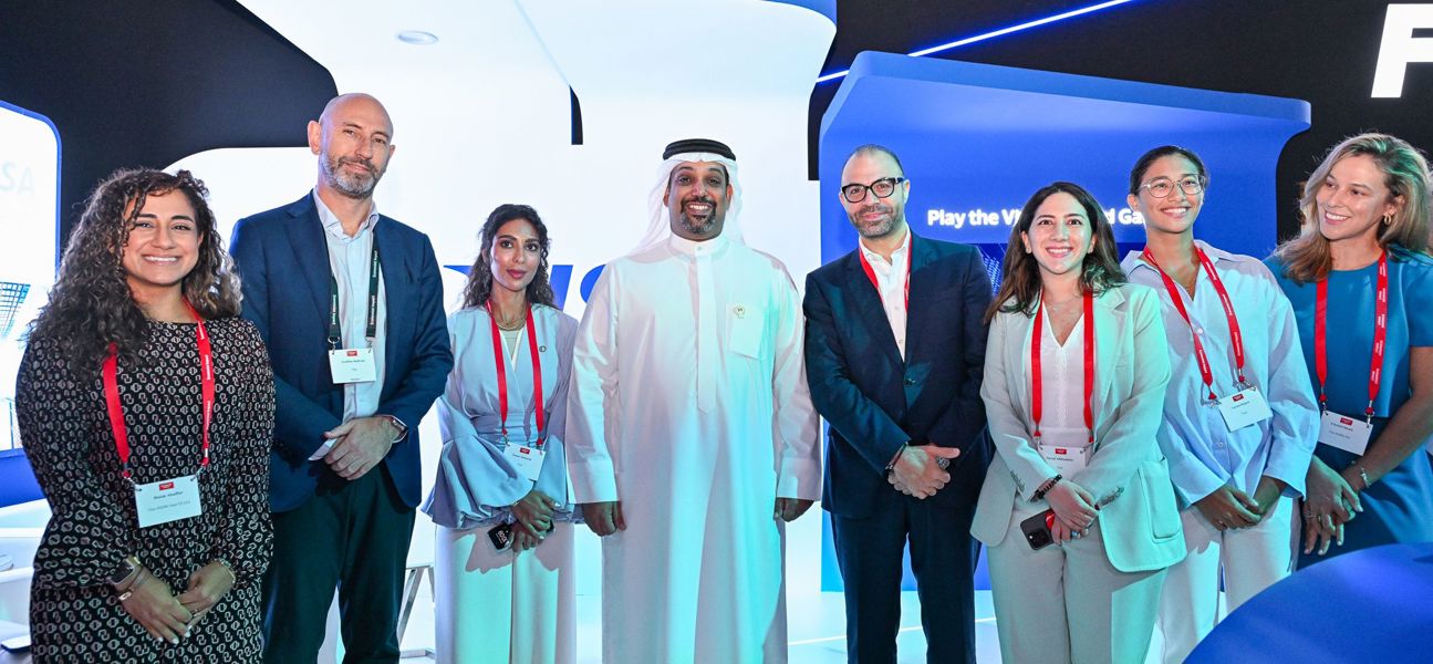 معالي وزير المالية والاقتصاد الوطني: القطاع المالي في البحرين  حقق نمواً مضطرداً  بفضل كفاءة أبناء الوطن الذين أصبحوا بما لديهم من قدرات وتميز عناصر جذب بهذا القطاع الحيوي