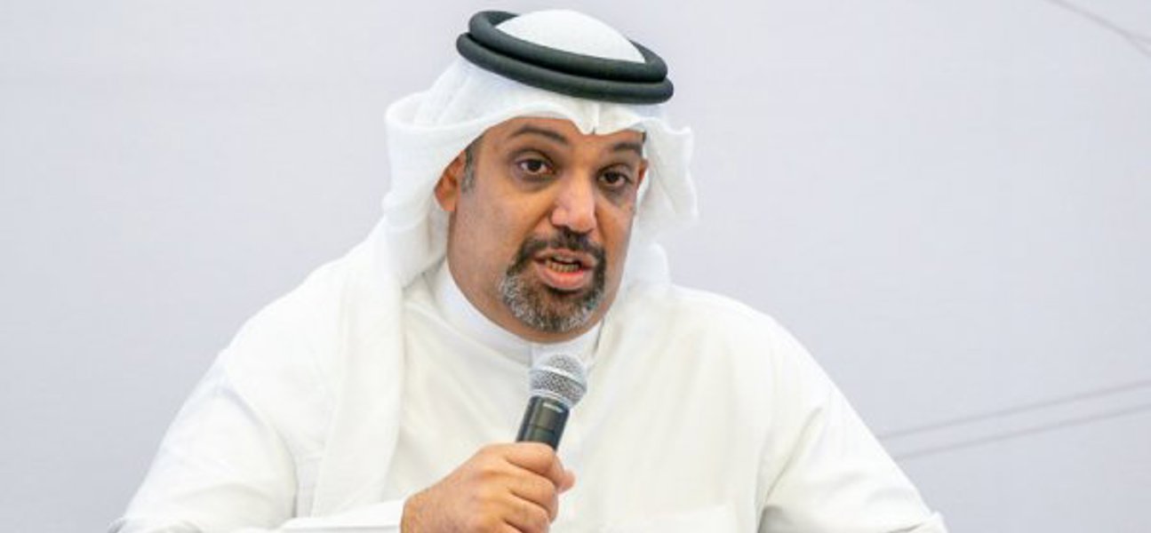 وزير المالية والاقتصاد الوطني: الكوادر الوطنية أساس نجاح مختلف البرامج والخطط الحكومية