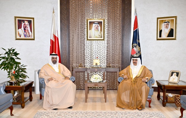 وزير الداخلية يلتقي بوزير المالية والاقتصاد الوطني