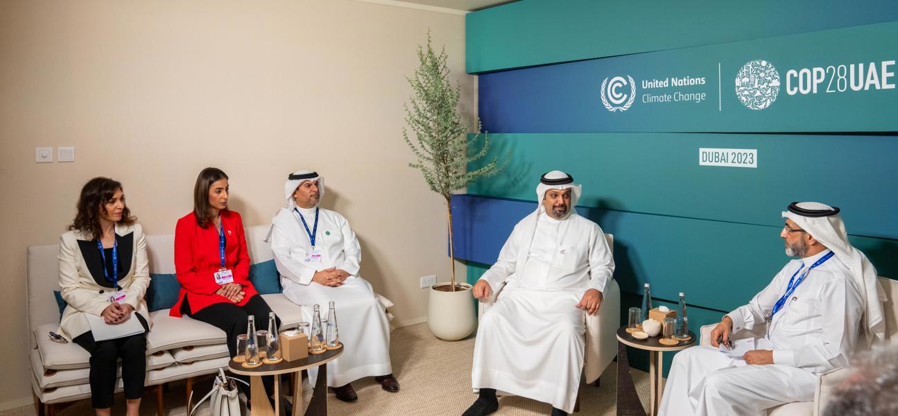 في إطار مشاركة معاليه في مؤتمر المناخ (COP28) .. معالي وزير المالية والاقتصاد الوطني يلتقي المدير العام رئيس مجلس إدارة صندوق النقد العربي