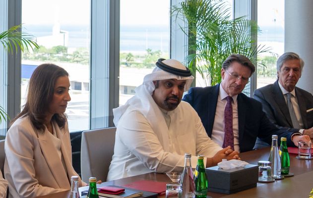 معالي وزير المالية والاقتصاد الوطني يستقبل وفداً من إمارة موناكو