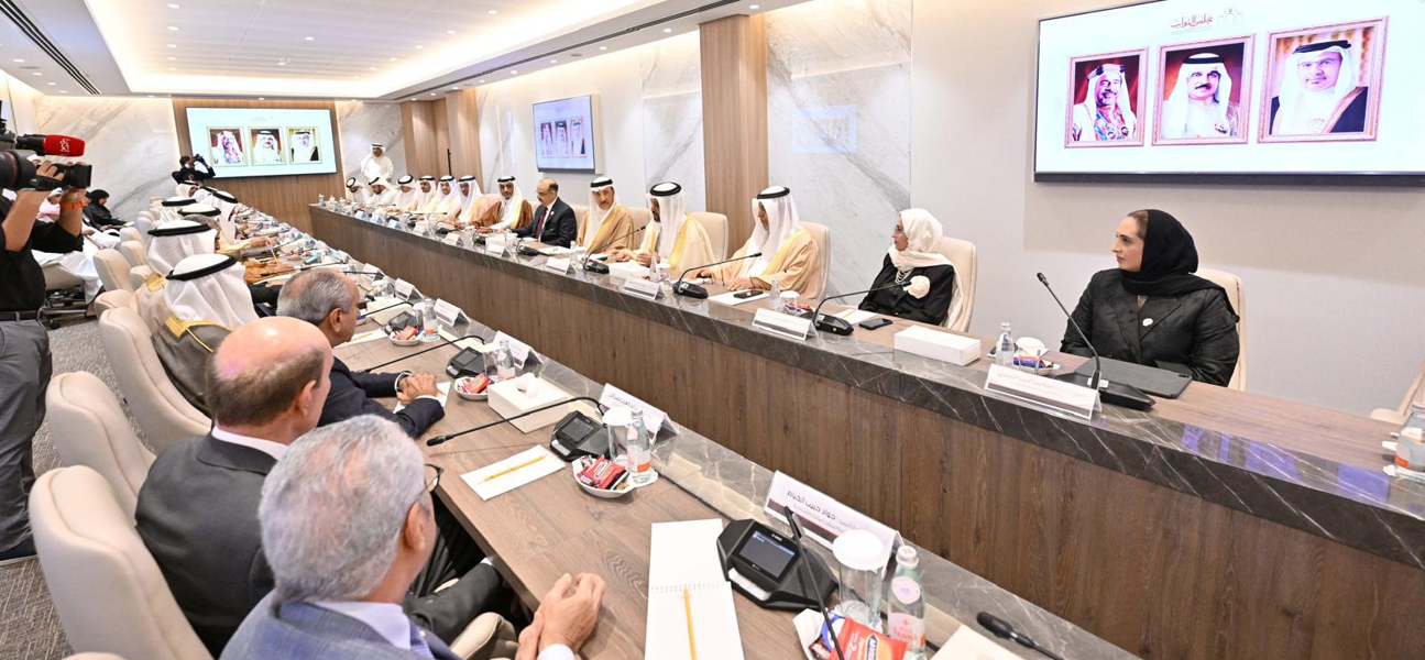 السلطتان التنفيذية والتشريعية تعقدان اجتماعهما المشترك الأول لمناقشة خيارات مشروع الميزانية العامة للدولة للسنتين الماليتين 2025-2026