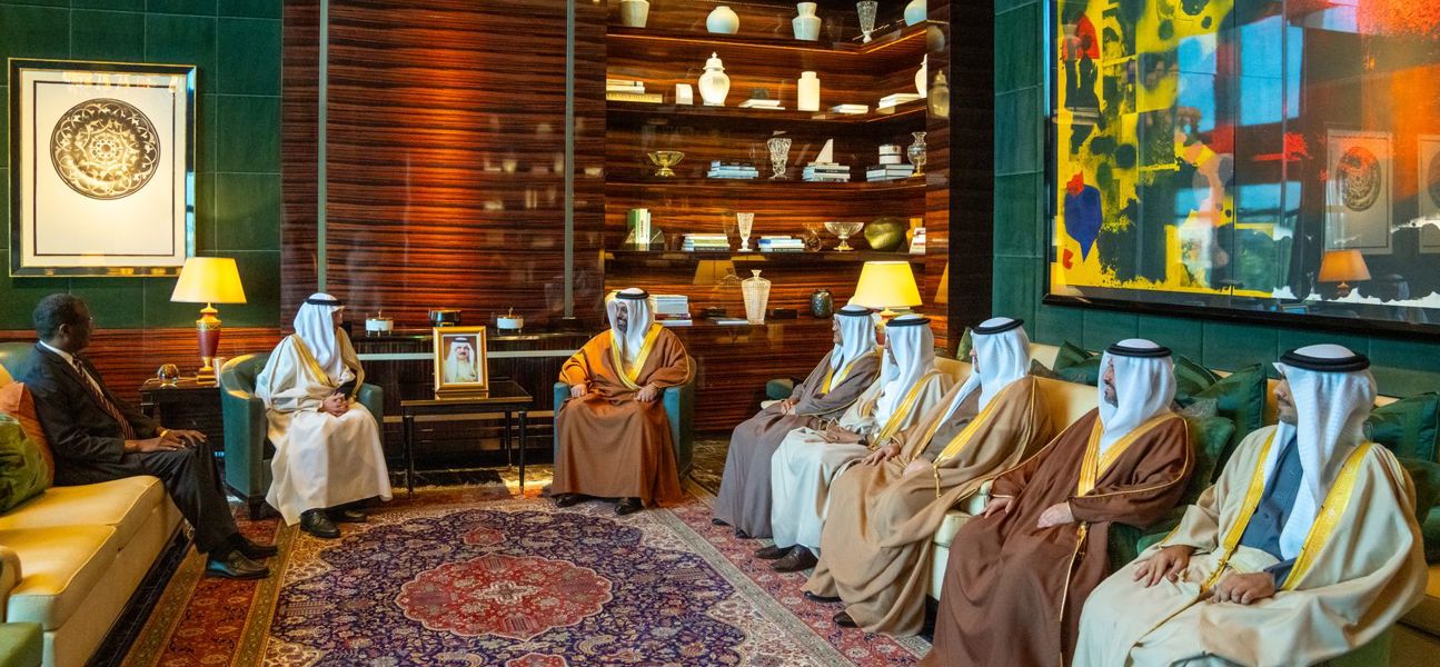 معالي وزير المالية والاقتصاد الوطني يلتقي رئيس مجموعة البنك الإسلامي للتنمية ويؤكد على دور المؤسسات المالية في تعزيز النمو الاقتصادي