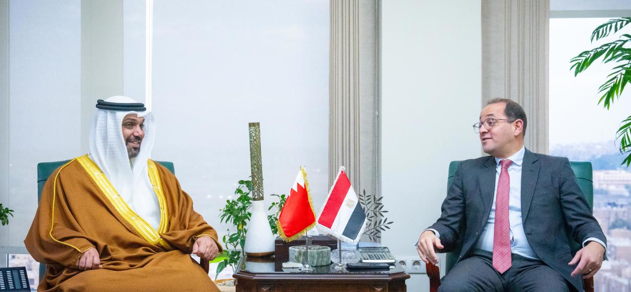 معالي وزير المالية والاقتصاد الوطني: العلاقات بين البحرين ومصر تستند إلى أسس صلبة ورؤى مشتركة على مختلف الصعد
