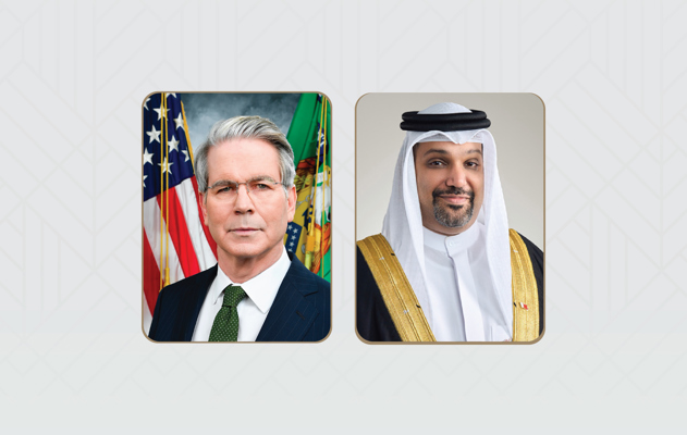 وزير المالية والاقتصاد الوطني يجري اتصالًا هاتفيًا مع وزير الخزانة الأمريكي