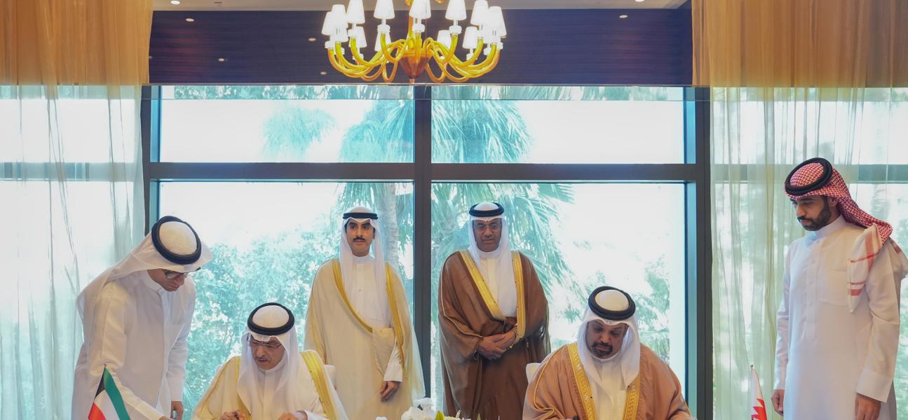 معالي وزير المالية والاقتصاد الوطني يؤكد على أهمية دعم البنية التحتية وتنفيذ البرامج والخطط التنموية التي تسهم في تهيئة البيئة الملائمة لنمو القطاعات الحيوية الواعدة