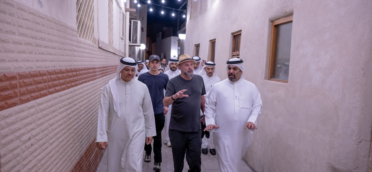 وزير المالية والاقتصاد الوطني: 