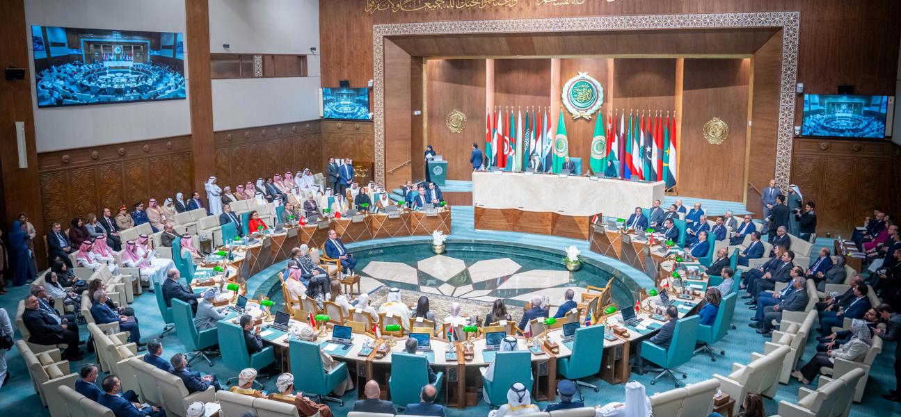 معالي وزير المالية والاقتصاد الوطني يُكرَّم بجائزة أفضل وزير عربي 