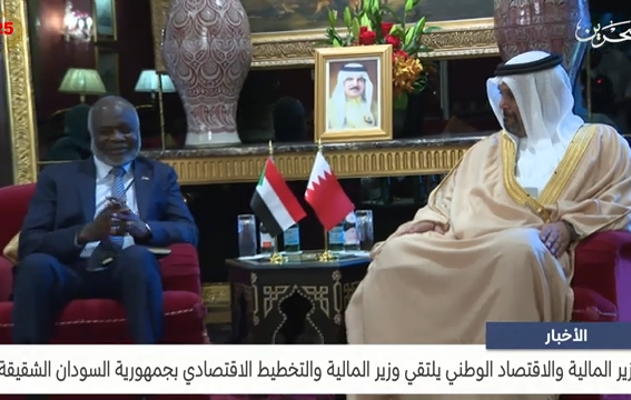 وزير المالية والاقتصاد الوطني يلتقي وزير المالية والتخطيط الاقتصادي بجمهورية السودان
