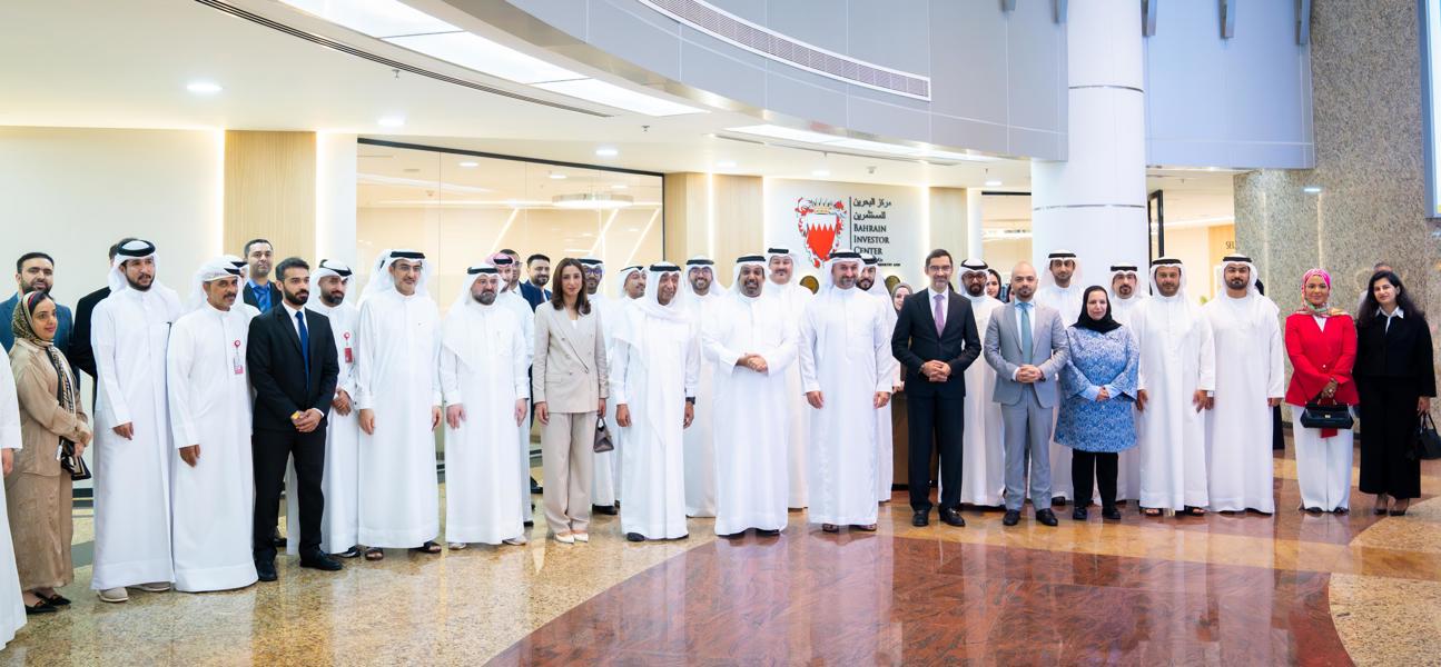 معالي وزير المالية والاقتصاد الوطني: البحرين بقيادة جلالة الملك المعظم ماضية في تنفيذ خطط التطوير الشامل بما يعزز موقعها التنافسي كوجهة استثمارية رائدة