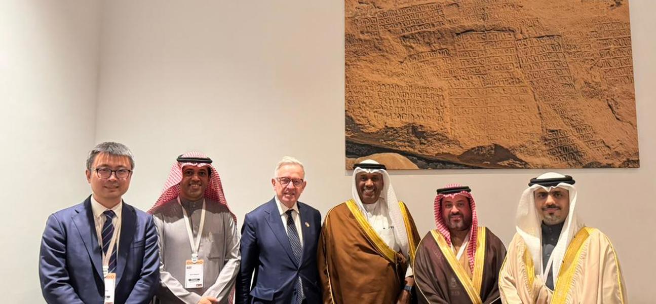 وكيل الوزارة للشؤون المالية بوزارة المالية والاقتصاد الوطني يشارك في مؤتمر العلا لاقتصادات الأسواق الناشئة