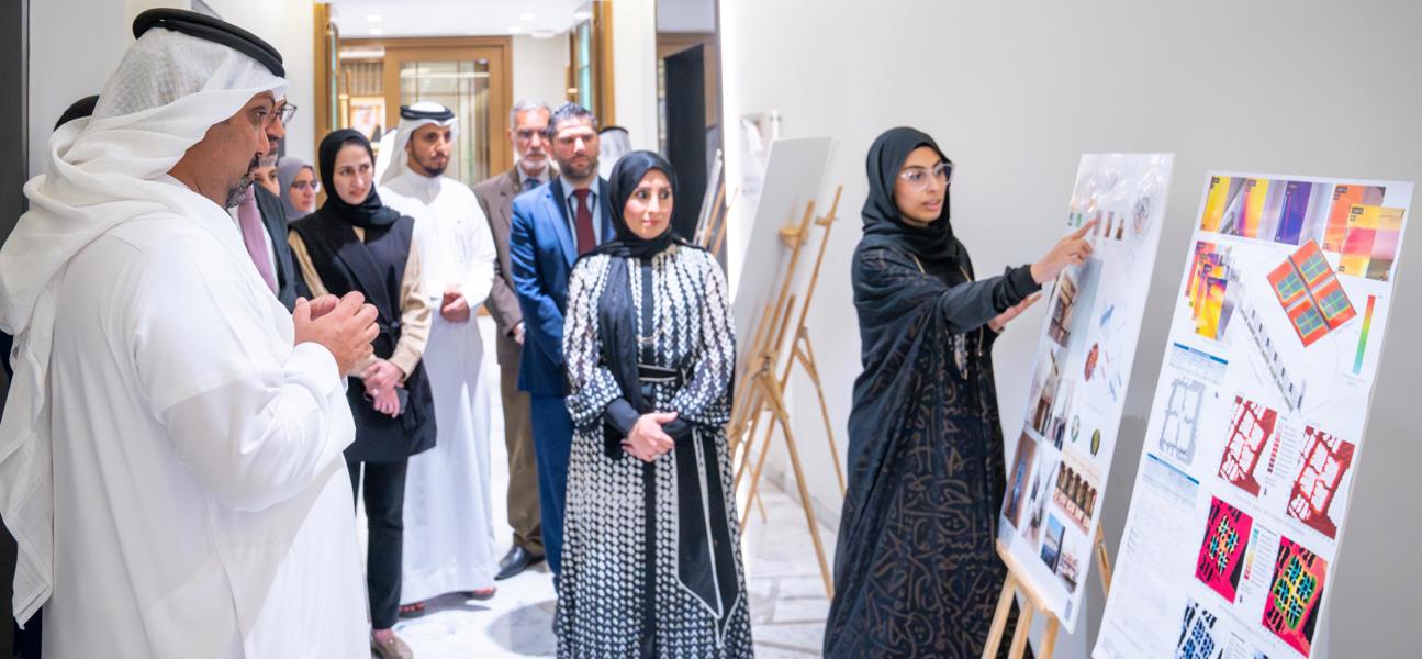 معالي وزير المالية والاقتصاد الوطني يستقبل الفرق الفائزة في مسابقة 