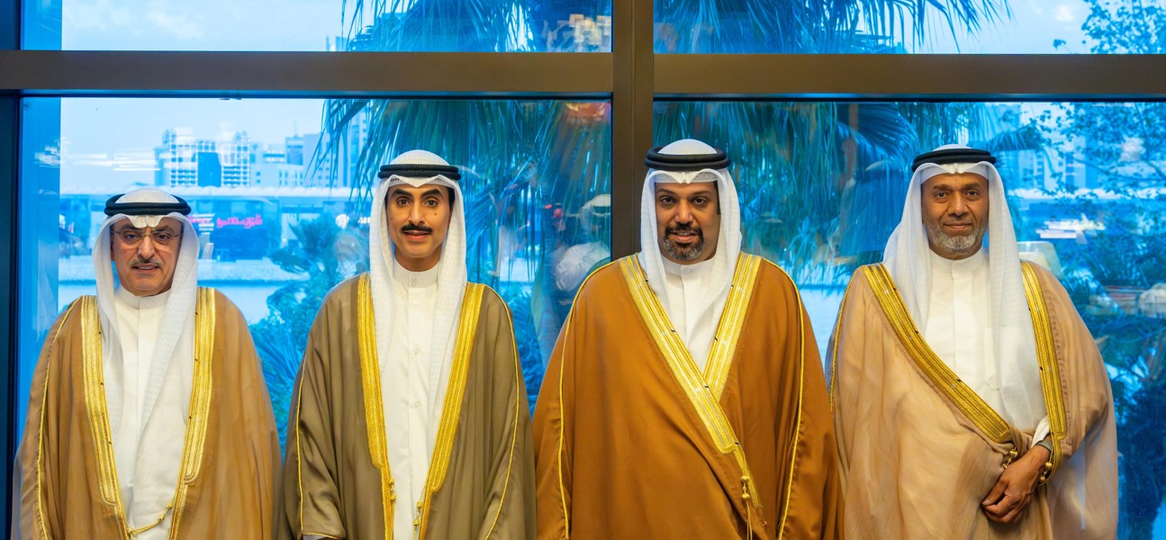 وزير المالية والاقتصاد الوطني يؤكد حرص البحرين على مواصلة تطوير البنية التحتية وتنفيذ المشاريع التنموية
