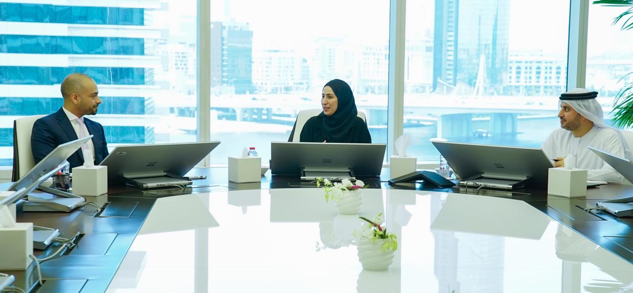 وفد برئاسة وكيل الاقتصاد الوطني يقوم بزيارة المركز الاتحادي للتنافسية والإحصاء بدولة الإمارات العربية المتحدة