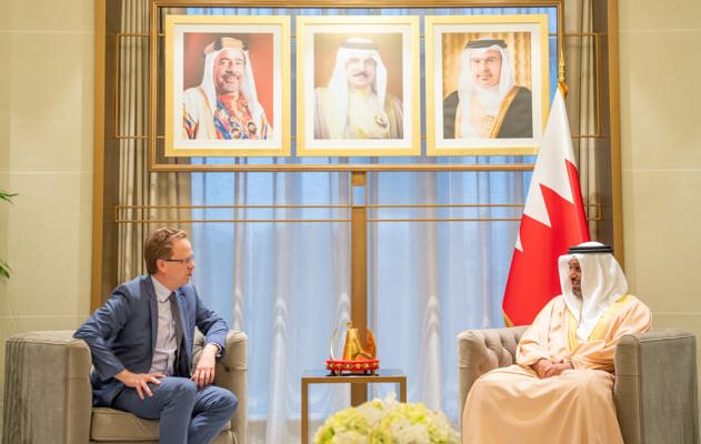 معالي وزير المالية والاقتصاد الوطني يستقبل سفير كندا لدى مملكة البحرين
