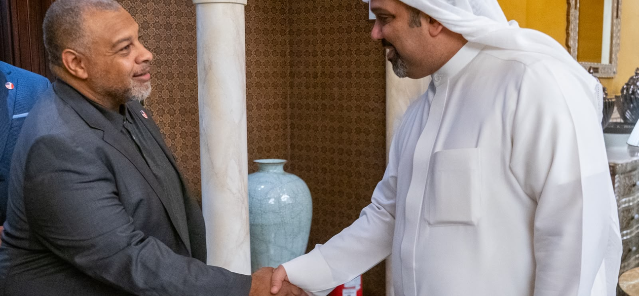 معالي وزير المالية والاقتصاد الوطني يحضر حفل استقبال السفارة الأمريكية لمنظمة بطولة القتال النهائي (UFC) بمناسبة زيارتهم إلى المملكة
