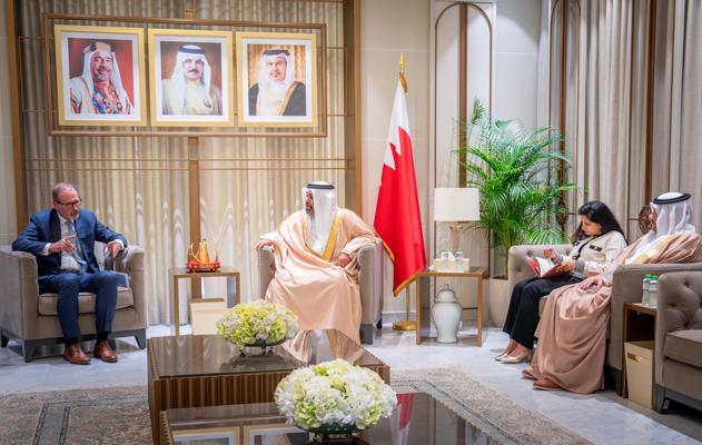 معالي وزير المالية والاقتصاد الوطني يستقبل سفير جمهورية ألمانيا الاتحادية لدى مملكة البحرين بمناسبة انتهاء فترة عمله