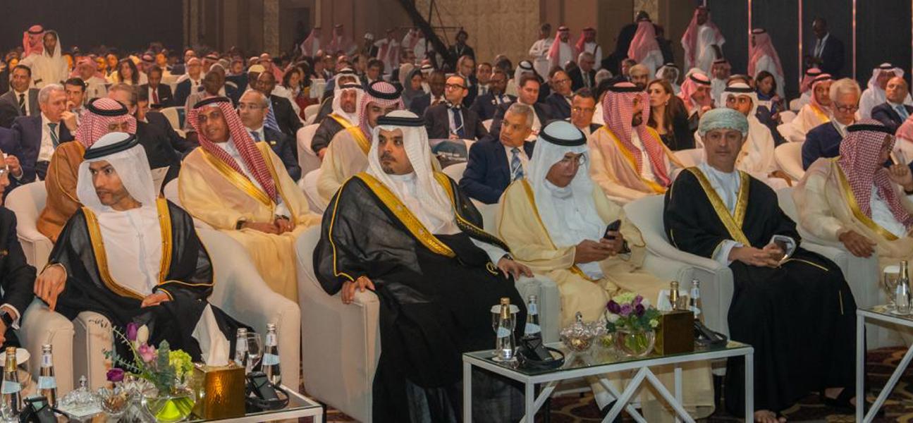 معالي وزير المالية والاقتصاد الوطني يحضر حفل اليوبيل الذهبي للبنك الإسلامي للتنمية