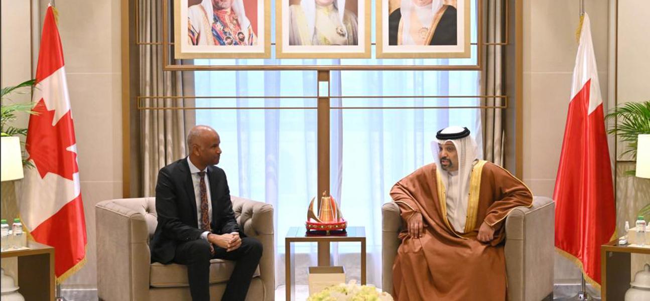 معالي وزير المالية والاقتصاد الوطني يستقبل وزير التنمية الدولية الكندي