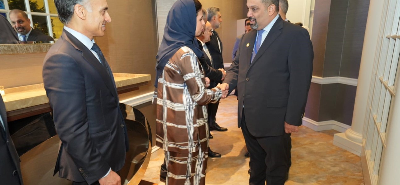 في إطار مشاركة معاليه في الاجتماعات السنوية لصندوق النقد الدولي والبنك الدولي في واشنطن.. معالي وزير المالية والاقتصاد الوطني يحضر حفل الاستقبال السنوي لبنوك البحرين