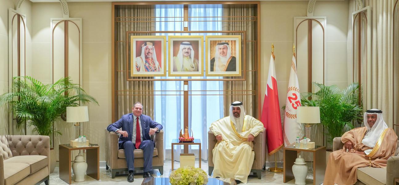  معالي وزير المالية والاقتصاد الوطني يستقبل سفير الجمهورية الايطالية بمناسبة تعيينه