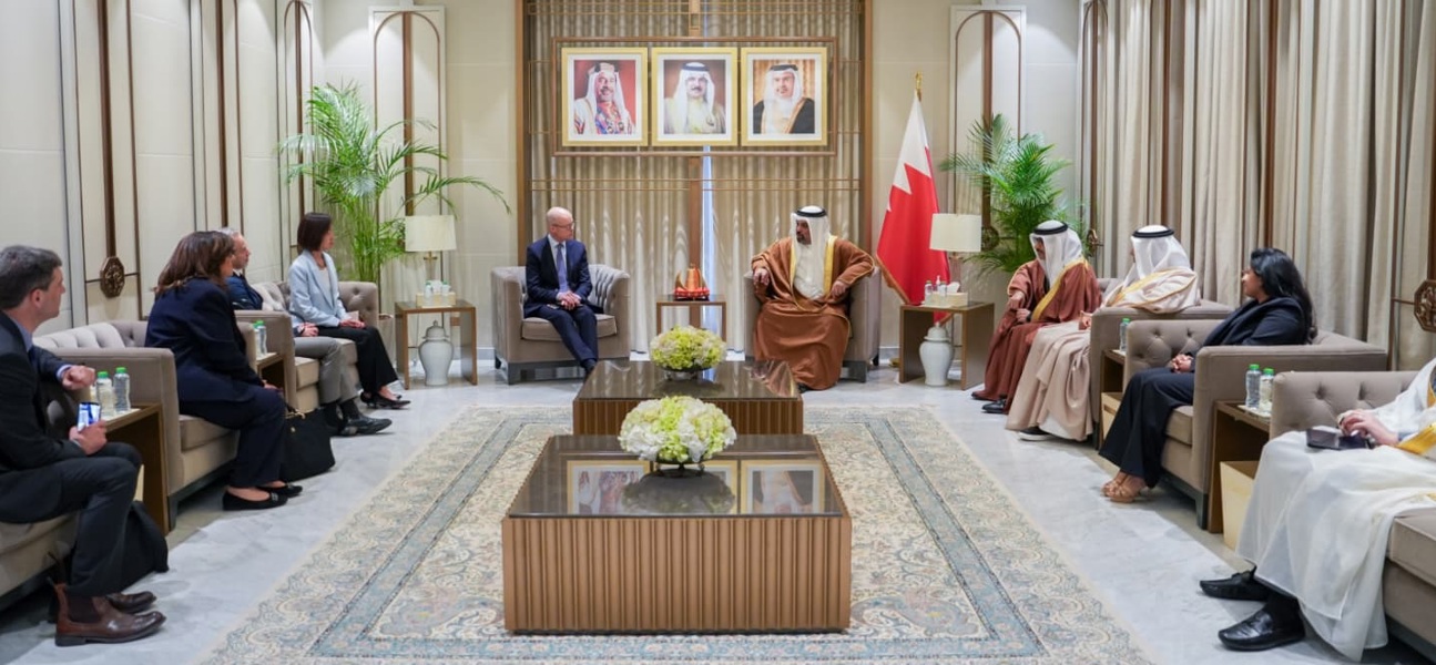 وزير المالية والاقتصاد الوطني يستقبل المدير العام لمنظمة البكالوريا الدولية