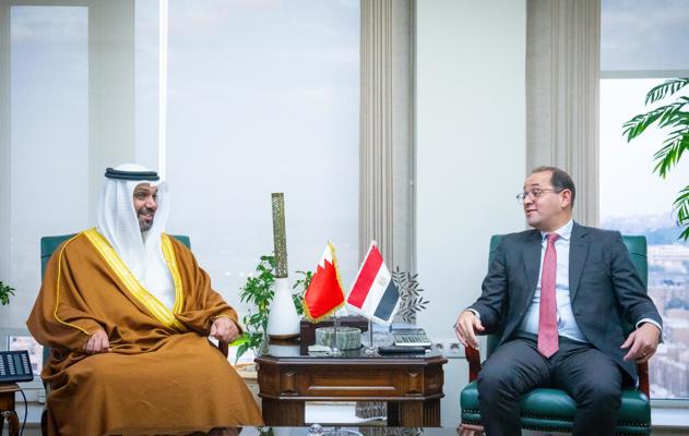 معالي وزير المالية والاقتصاد الوطني: العلاقات بين البحرين ومصر تستند إلى أسس صلبة ورؤى مشتركة على مختلف الصعد