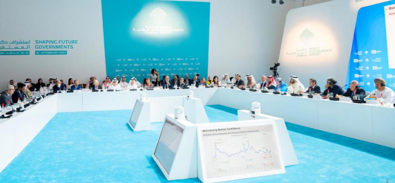 لدى ترؤس معاليه الجلسة الحوارية الثانية في المنتدى الثامن للمالية العامة في الدول العربية .. معالي وزير المالية والاقتصاد الوطني: أهمية تبني الإصلاحات والحلول المبتكرة التي تسهم في تحقيق التوازن بين الاقتصاد والبيئة والعدالة الاجتماعية