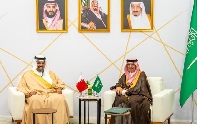 في إطار مشاركة معاليه في المنتدى الاقتصادي العالمي بالرياض .. معالي وزير المالية والاقتصاد الوطني يلتقي وزير المالية بالمملكة العربية السعودية
