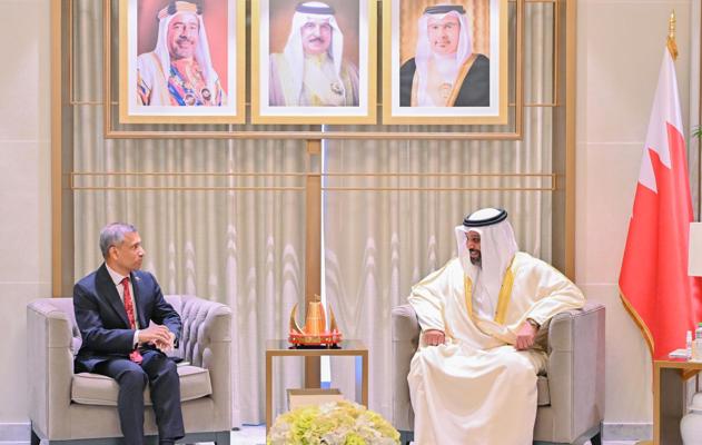معالي وزير المالية والاقتصاد الوطني يلتقي سفير جمهورية بنغلاديش الشعبية لدى مملكة البحرين