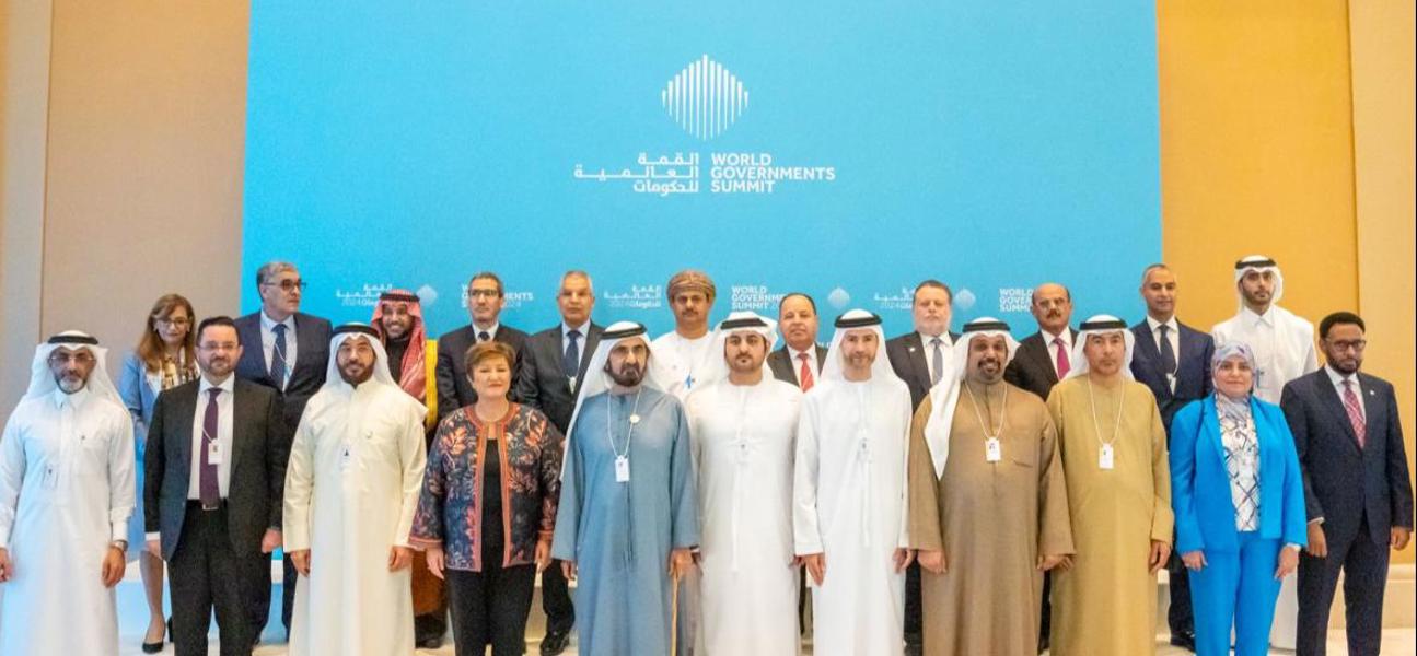 في إطار منتدى المالية العامة في الدول العربية .. صاحب السمو الشيخ محمد بن راشد آل مكتوم يستقبل اصحاب المعالي والسعادة وزراء المالية العرب
