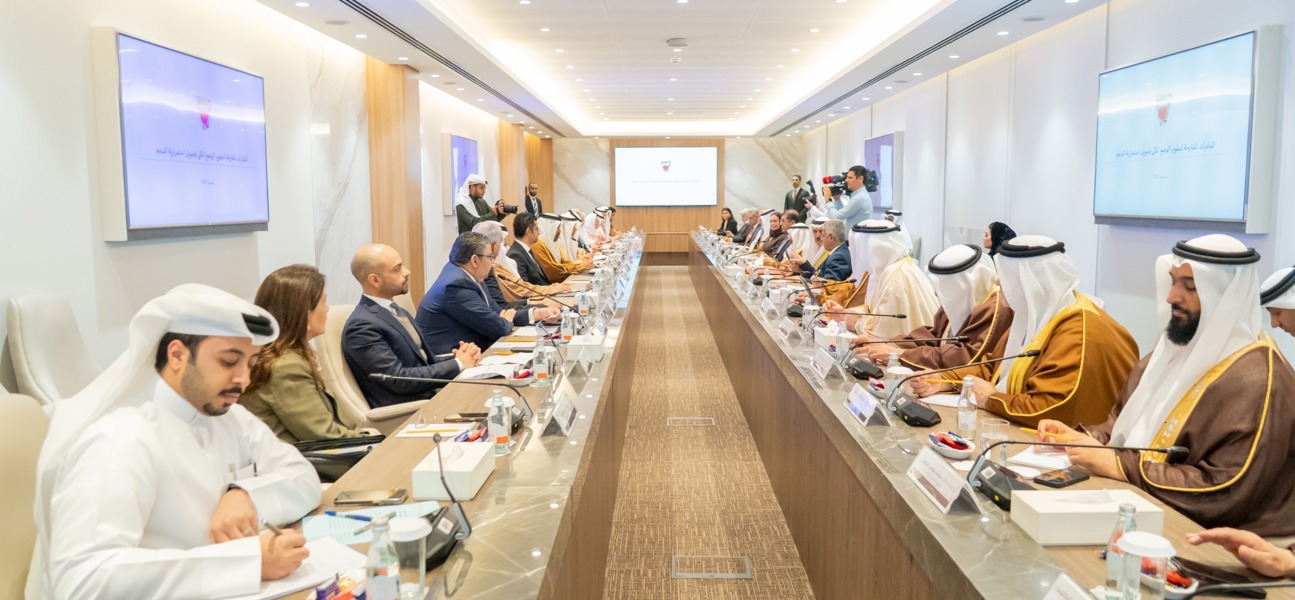 السلطتان التنفيذية والتشريعية تواصلان عقد الاجتماعات المشتركة حول المبادرات المقترحة لتطوير الوضع المالي وتمويل استمرارية الدعم